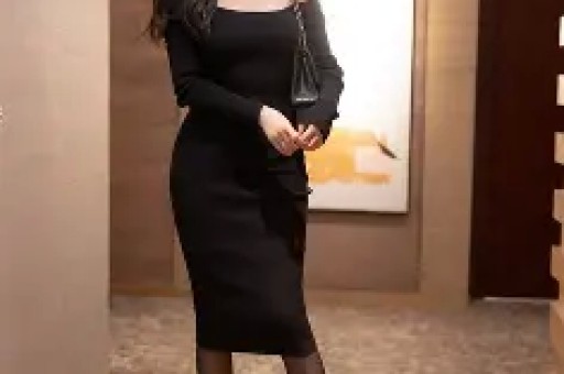 网红黄一鸣账号被封：从自曝未婚生女到遛狗冲突网红生涯大翻车