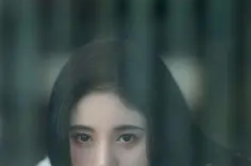 结婚几十年零绯闻看清何冰妻子是谁后才懂他为何不敢乱来