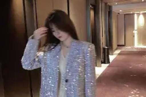 十一月潜入商场亚瑟KTV你的冬日隐秘派对指南